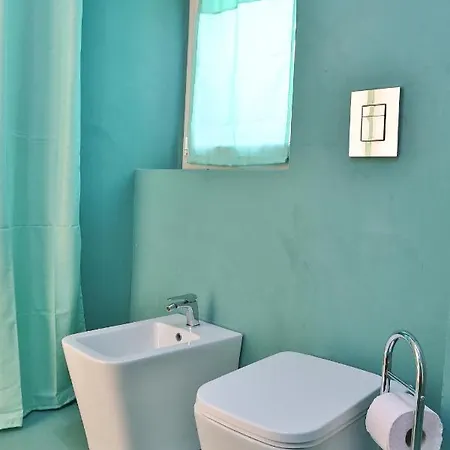 Lavatoio Seaview チェファル