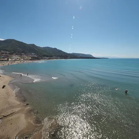 Lavatoio Seaview Апартаменти